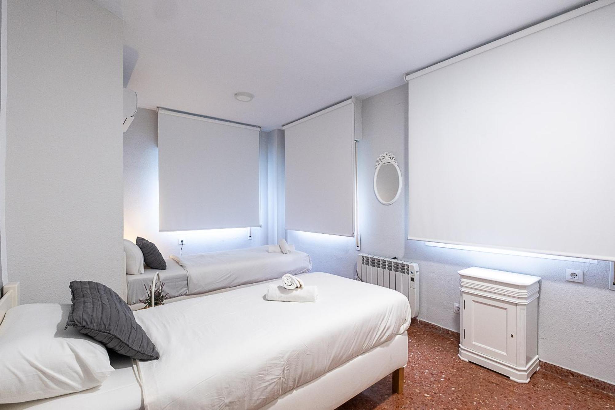 Apartamento New Folch Sevilla A Eksteriør billede